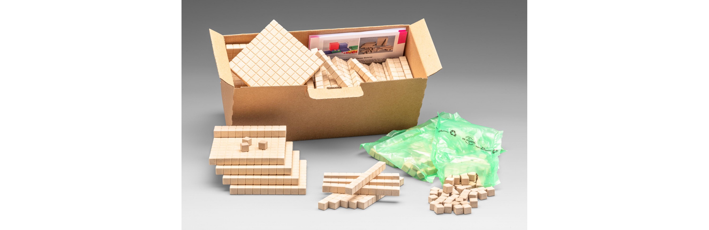 Wissner® active learning - Dienes Base Ten Class Set. in natural colours (432 pcs) RE-Wood®