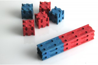 Wissner® active learning - Interlocking cubes red/blue (30 pcs) RE-Wood®